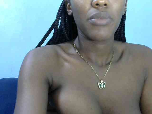 Trisha254 webcam