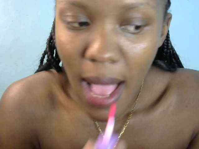 Trisha254 webcam