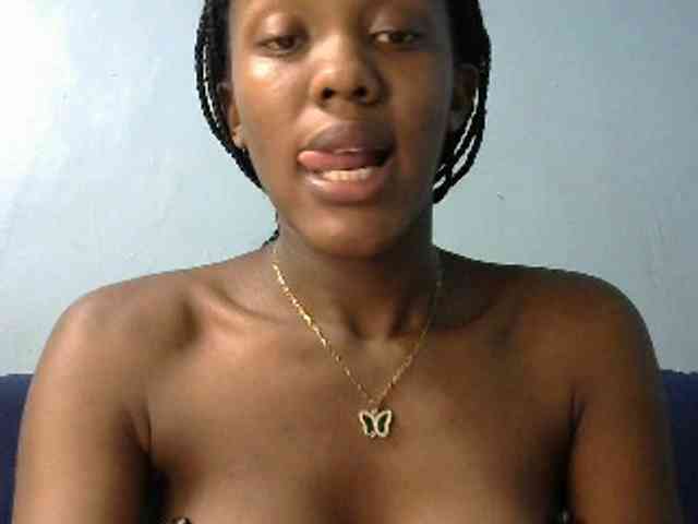 Trisha254 webcam