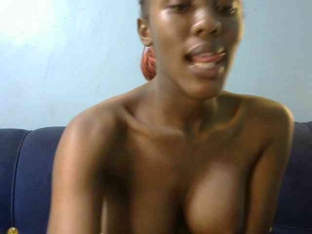 Trisha254 webcam