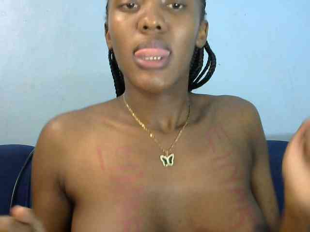 Trisha254 webcam