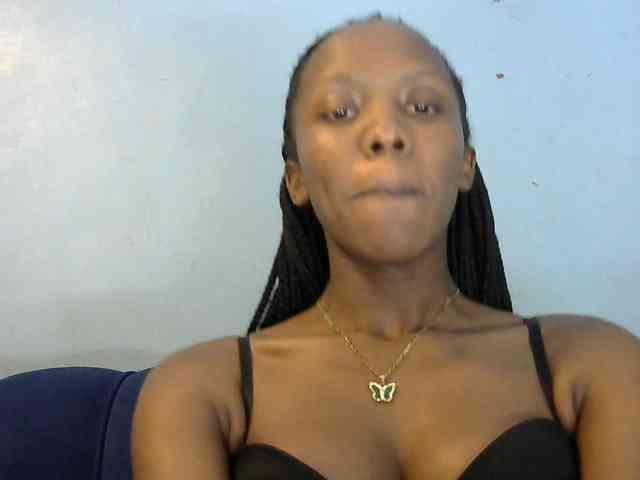 Trisha254 webcam