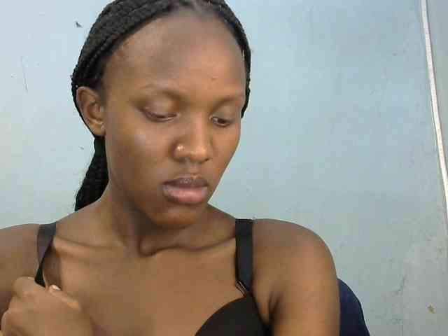Trisha254 webcam