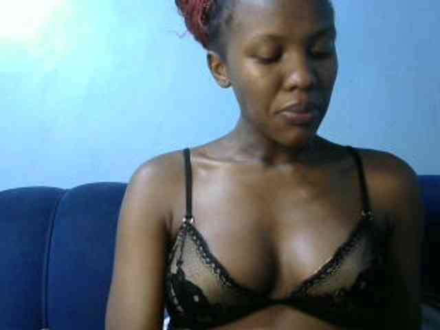 Trisha254 webcam