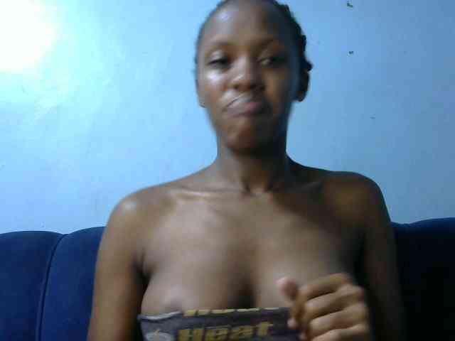 Trisha254 webcam