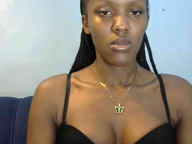 Trisha254 webcam