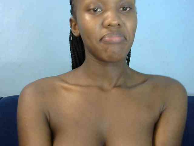 Trisha254 webcam