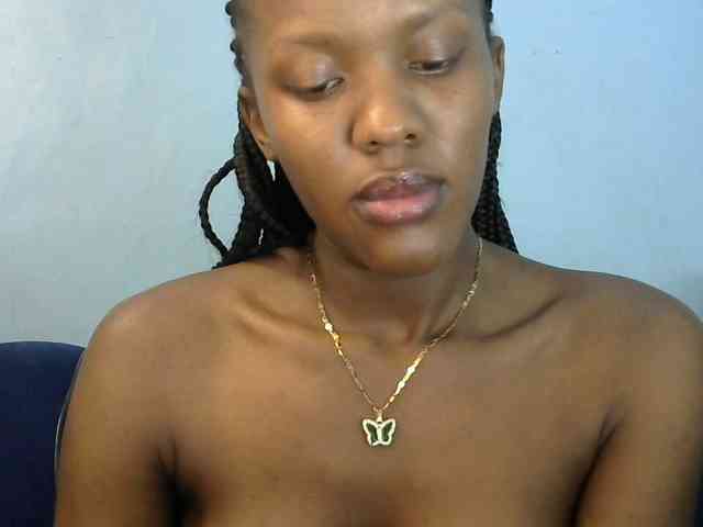 Trisha254 webcam