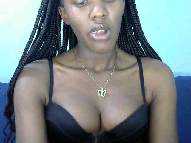 Trisha254 webcam