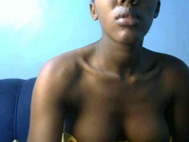 Trisha254 webcam