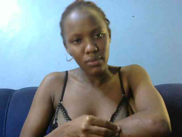 Trisha254 webcam