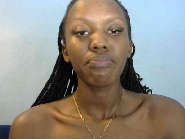 Trisha254 webcam