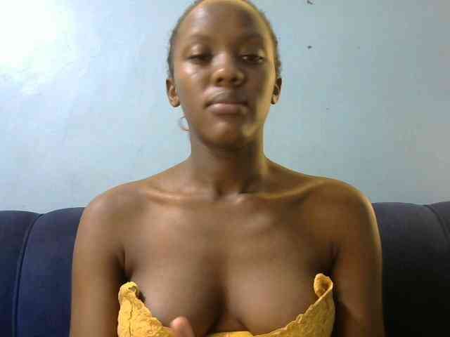 Trisha254 webcam