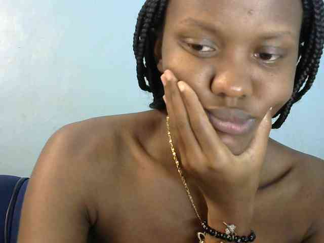 Trisha254 webcam