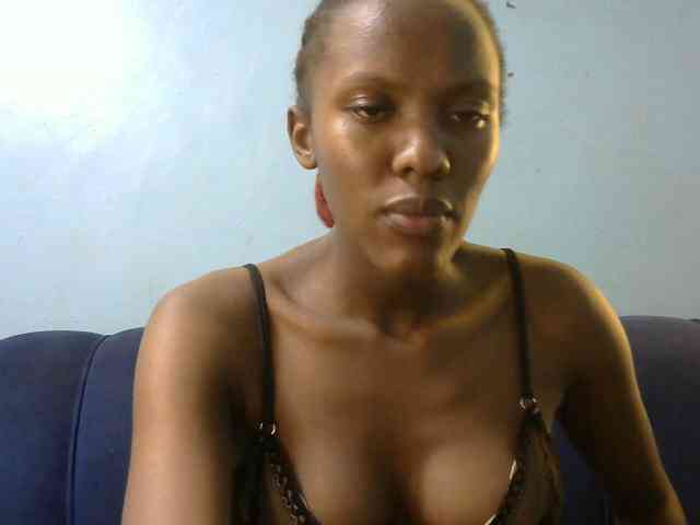 Trisha254 webcam