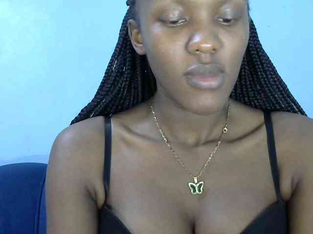 Trisha254 webcam