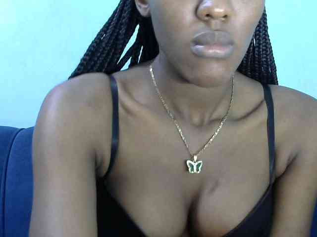 Trisha254 webcam