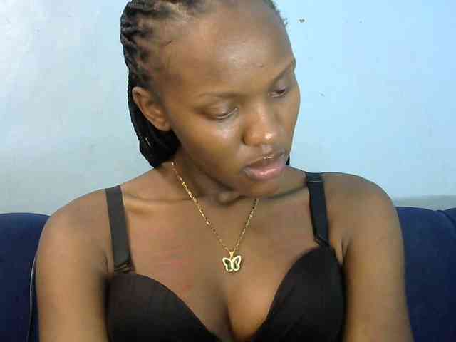 Trisha254 webcam