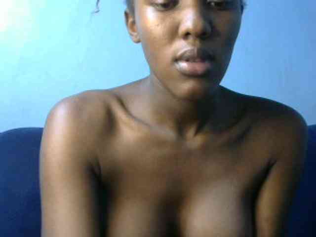 Trisha254 webcam