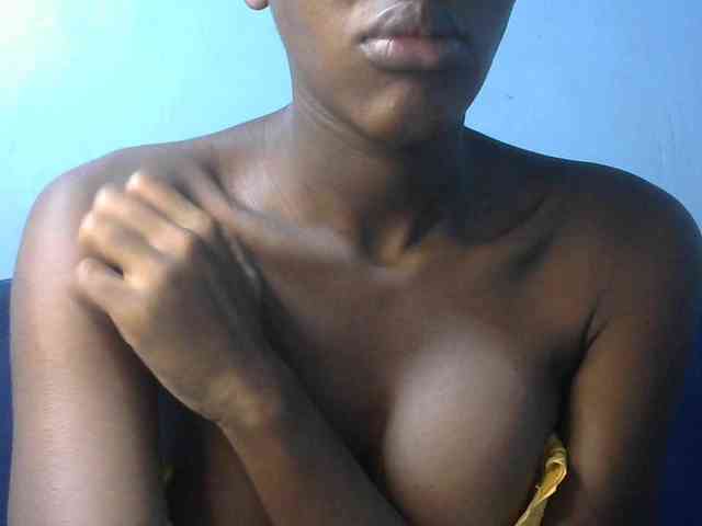 Trisha254 webcam