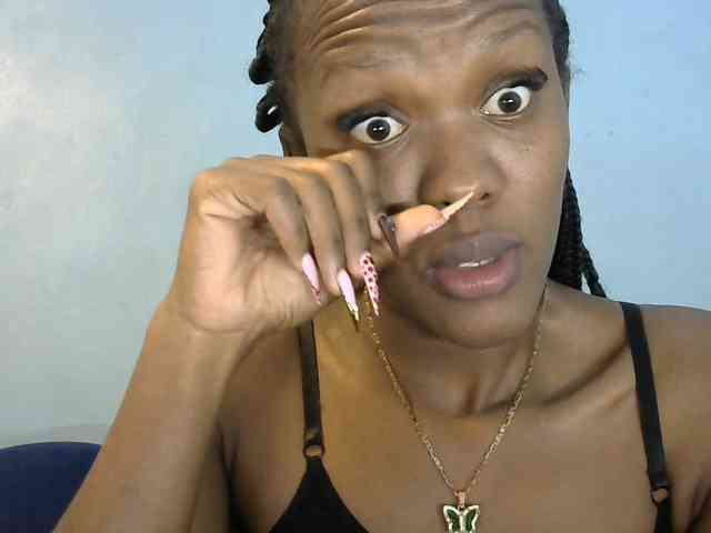 Trisha254 webcam