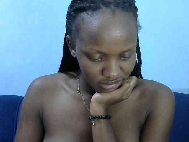 Trisha254 webcam