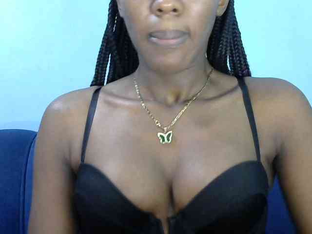 Trisha254 webcam