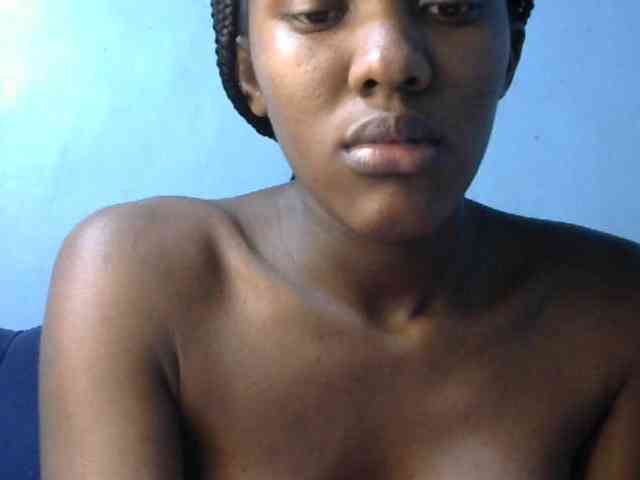 Trisha254 webcam