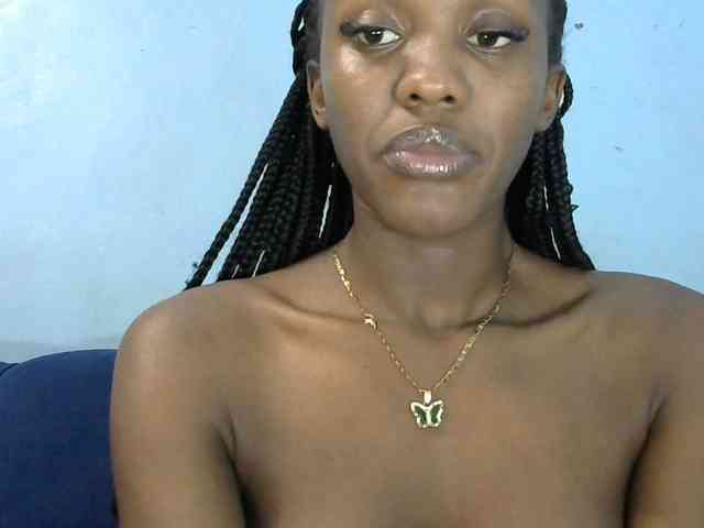 Trisha254 webcam