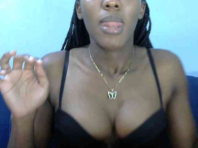 Trisha254 webcam