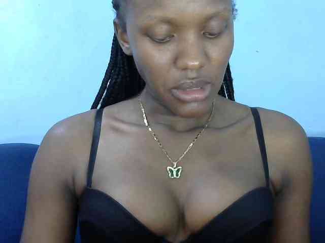 Trisha254 webcam