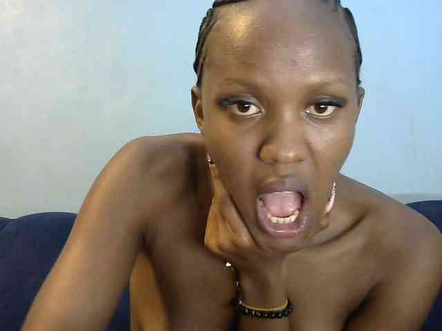 Trisha254 webcam