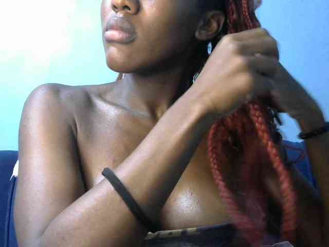 Trisha254 webcam