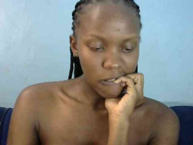 Trisha254 webcam