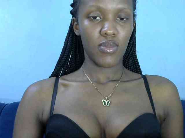Trisha254 webcam