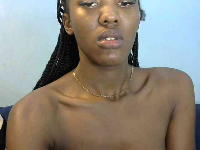 Trisha254 webcam