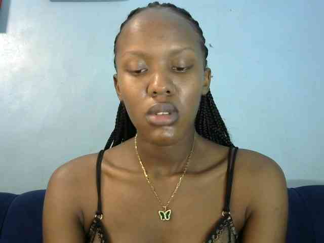 Trisha254 webcam