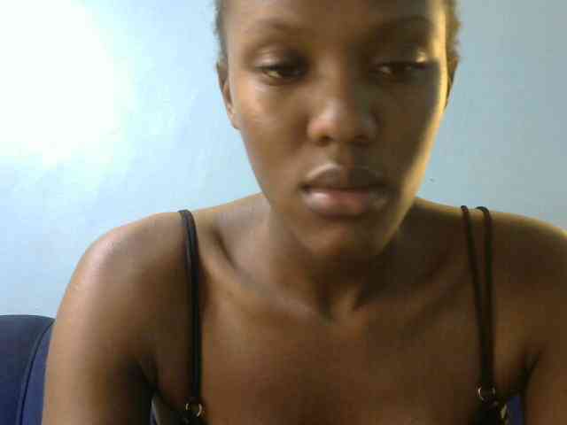 Trisha254 webcam