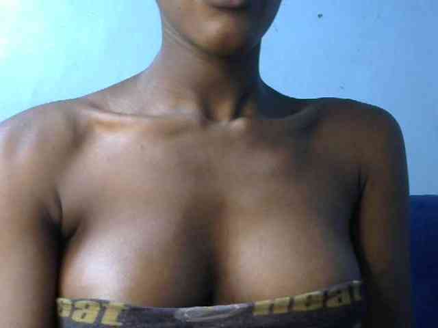 Trisha254 webcam