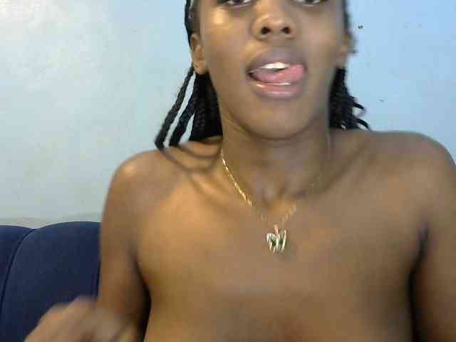 Trisha254 webcam