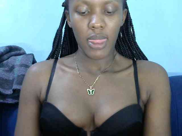 Trisha254 webcam