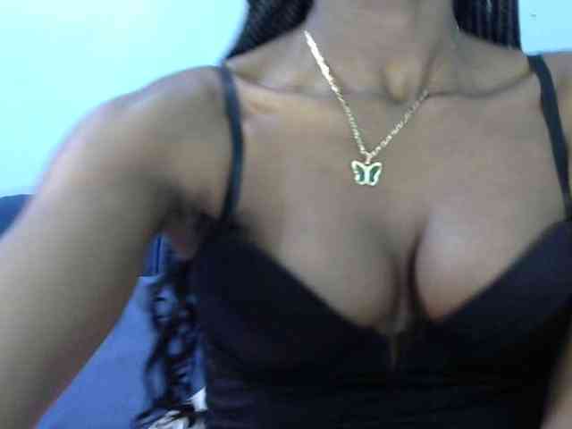 Trisha254 webcam