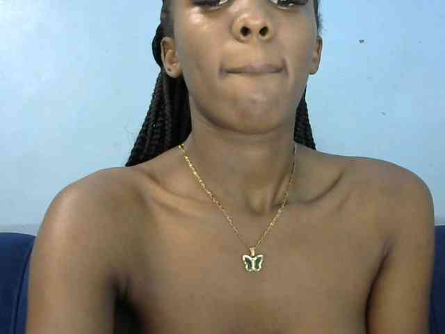 Trisha254 webcam