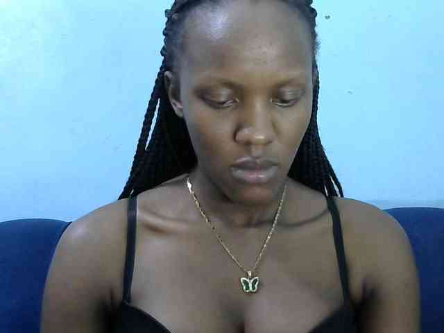 Trisha254 webcam