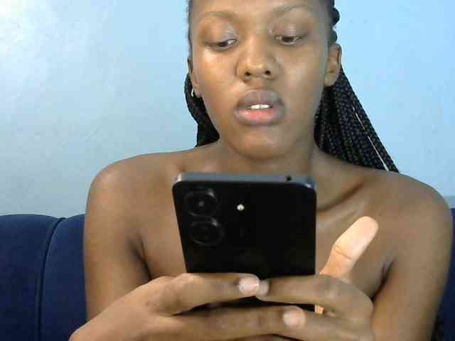 Trisha254 webcam