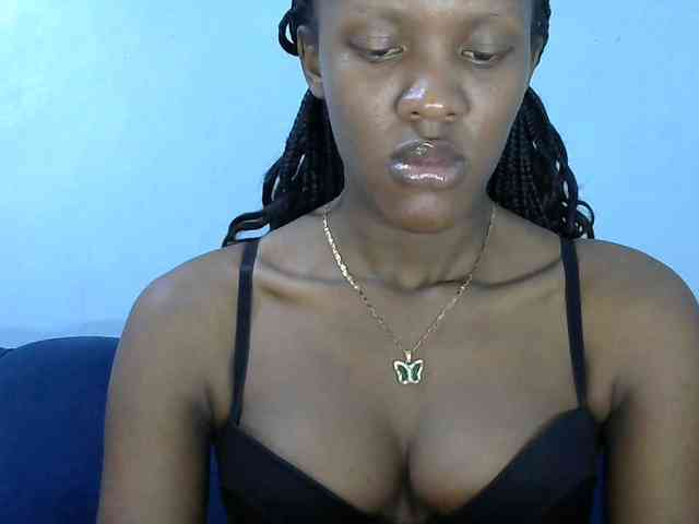 Trisha254 webcam