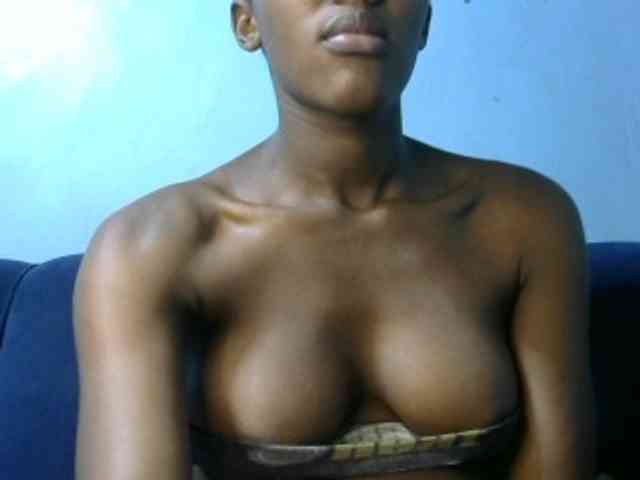 Trisha254 webcam