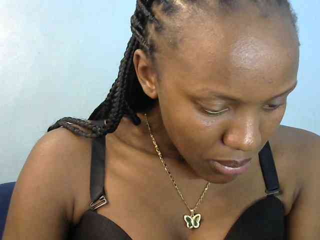 Trisha254 webcam