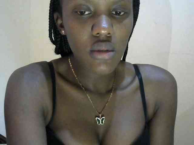 Trisha254 webcam