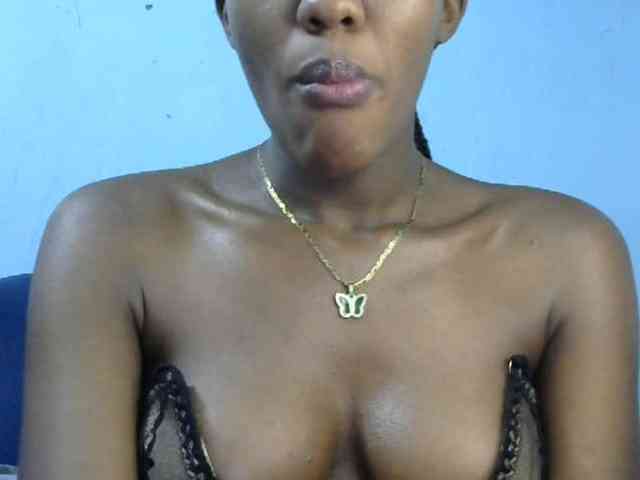 Trisha254 webcam